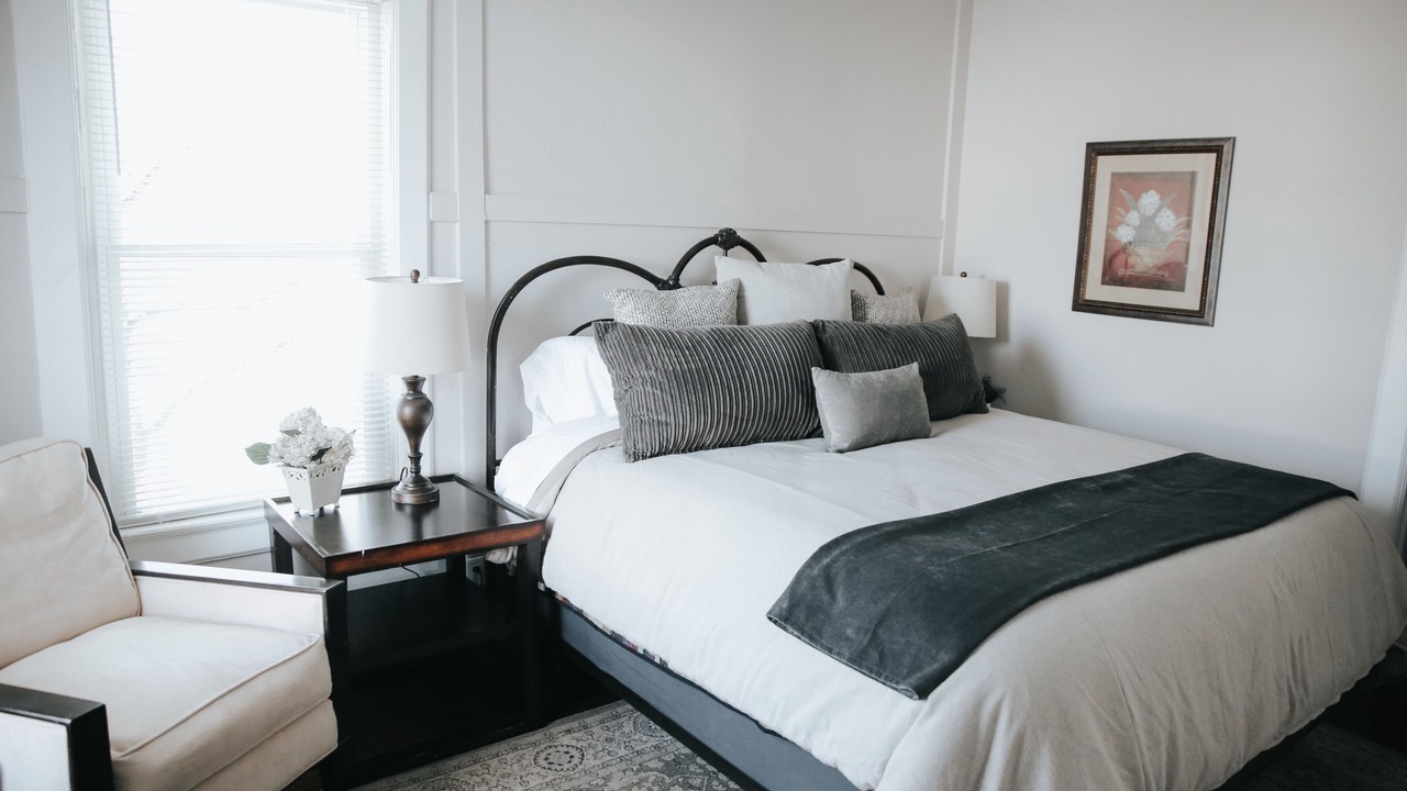 Photo of Bedroom in Des Moines