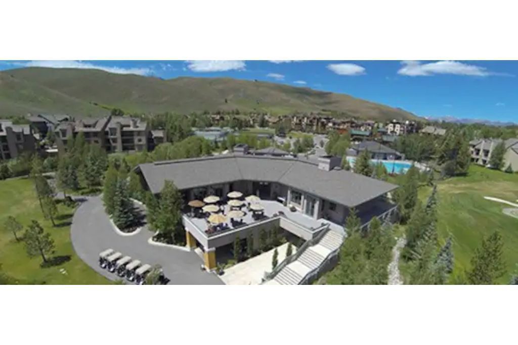 Photo of Outdoor in Elkhorn Village