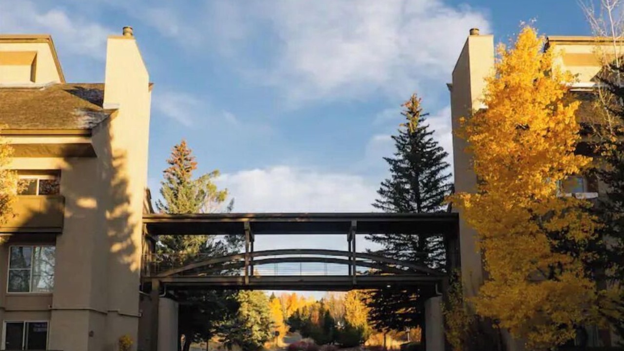 Photo of Outdoor in Elkhorn Village