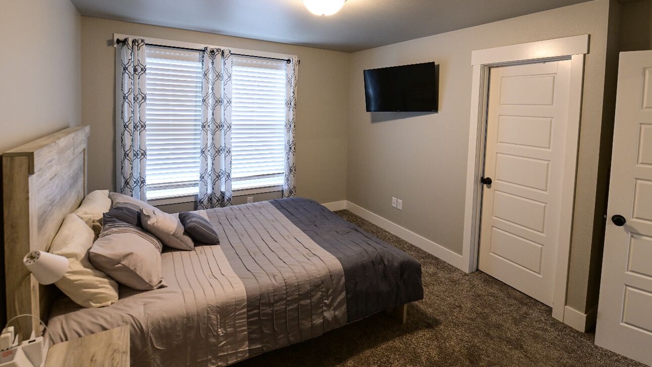 Photo of Bedroom in Billings