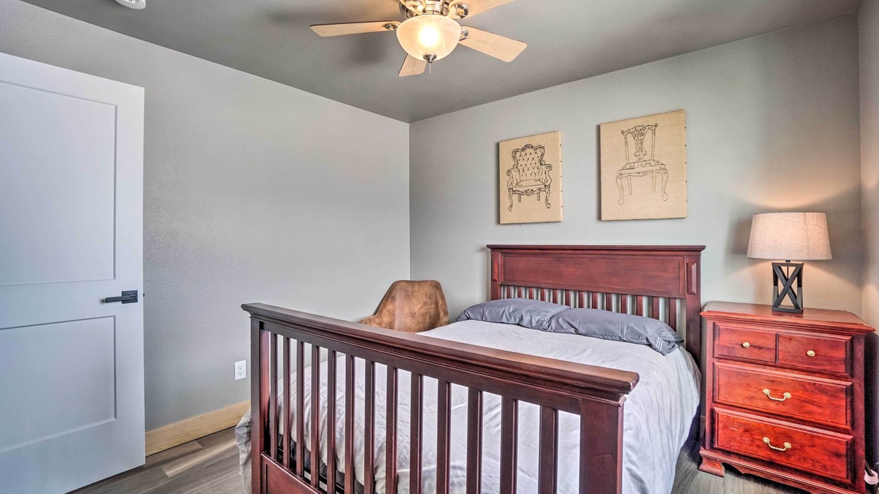 Photo of Bedroom in Saratoga