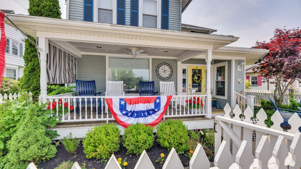 Photo of Patio Balcony in Bemus Point