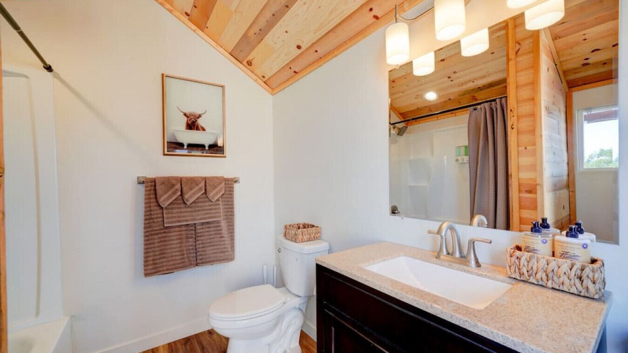 Photo of Bathroom in Mount Pleasant