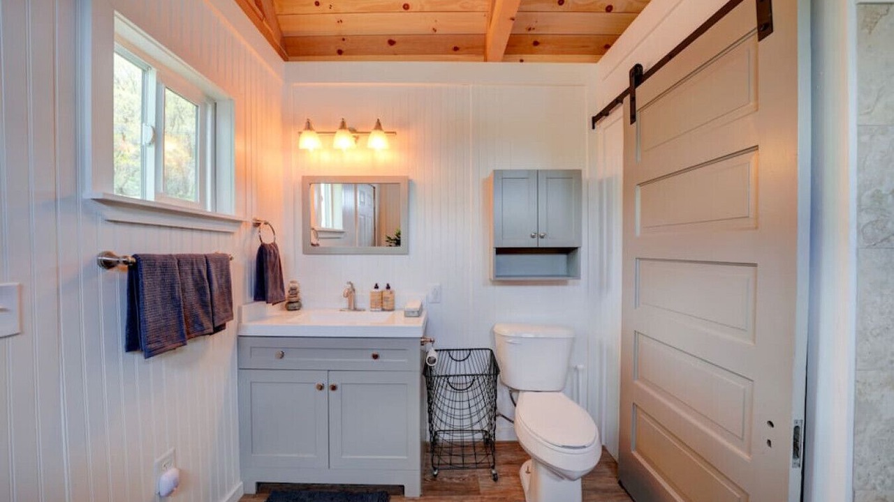 Photo of Bathroom in Mount Pleasant
