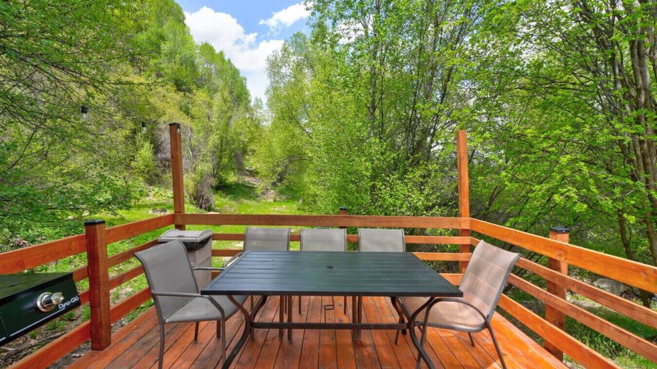 Photo of Outdoor in Mount Pleasant