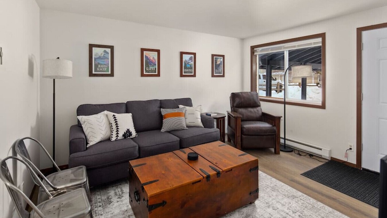 Photo of Livingroom in Columbia Falls