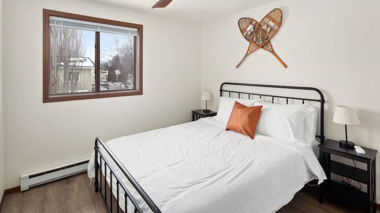 Photo of Bedroom in Columbia Falls