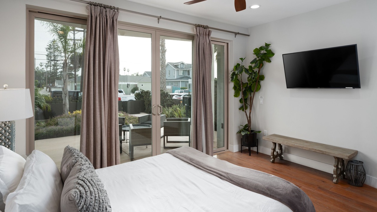 Photo of Bedroom in Crown Point