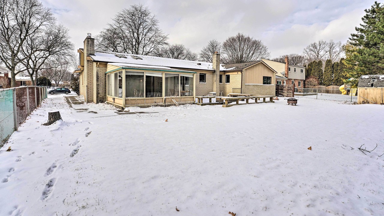 Photo of Outdoor in Livonia