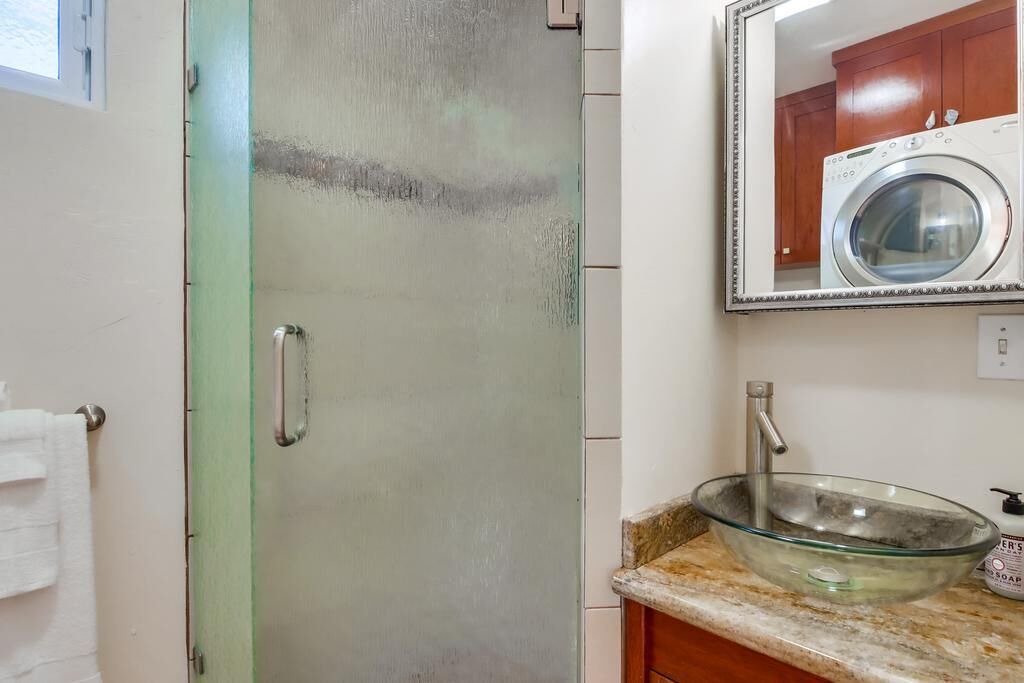 Photo of Bathroom in Sunset Cliffs