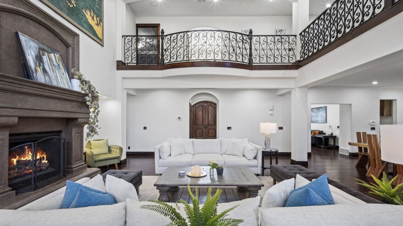 Photo of Patio Balcony in Olympus Cove