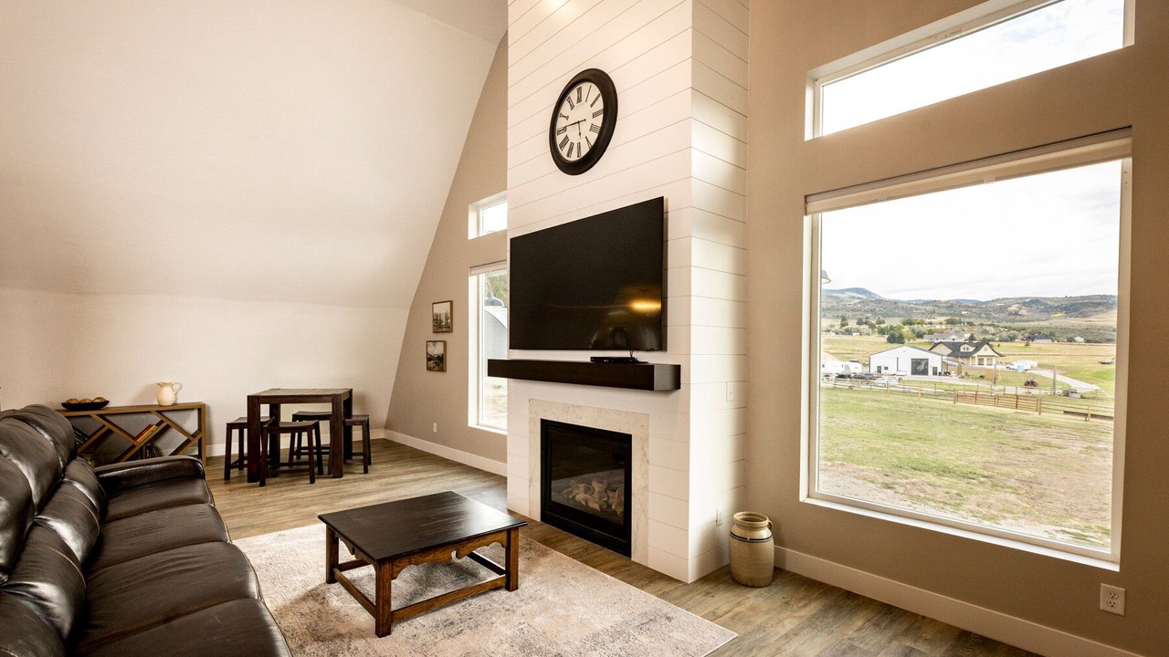 Photo of Livingroom in Lava Hot Springs