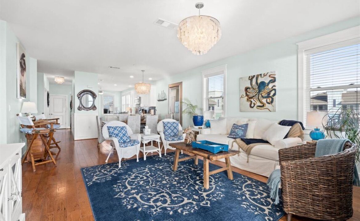 Photo of Livingroom in Red Fish Cove