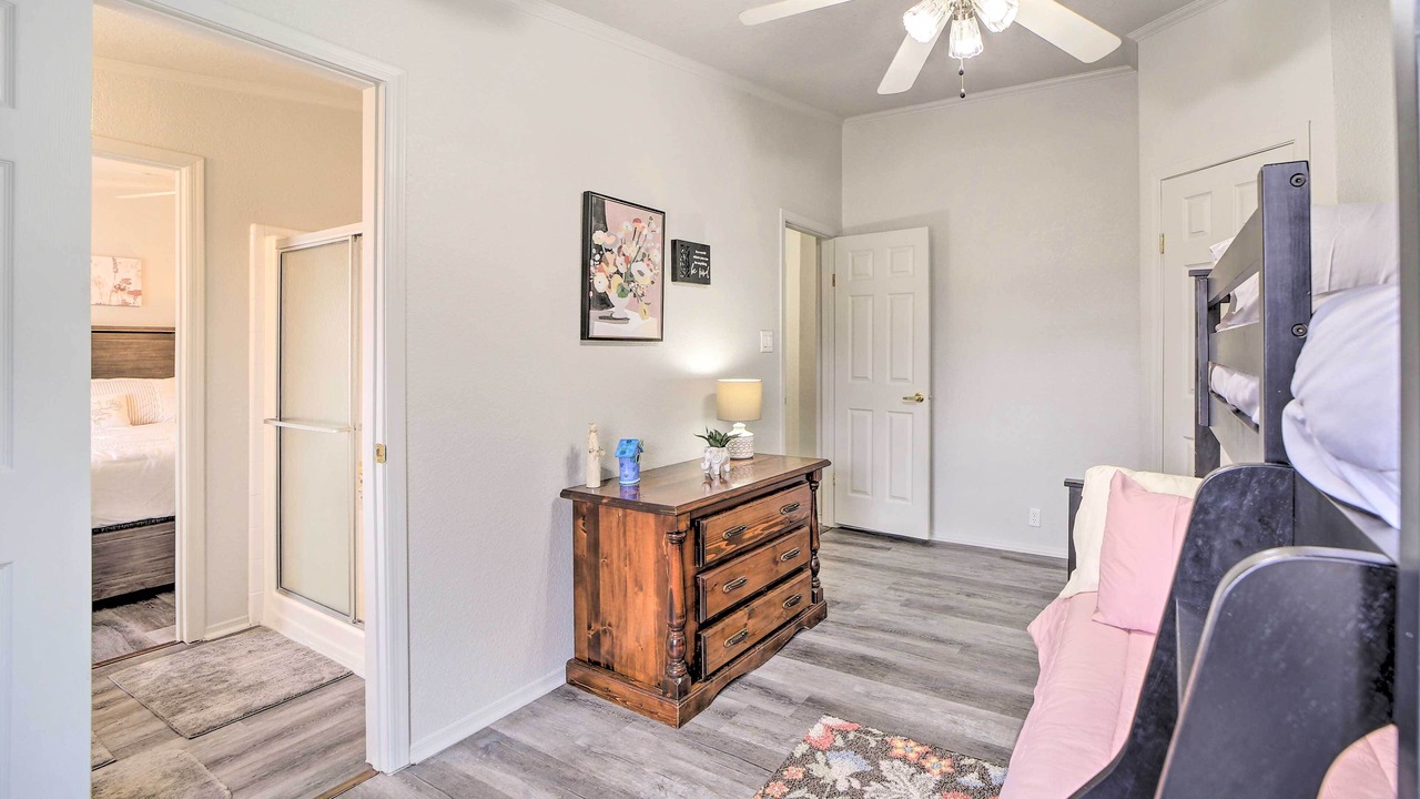 Photo of Bedroom in Eufaula