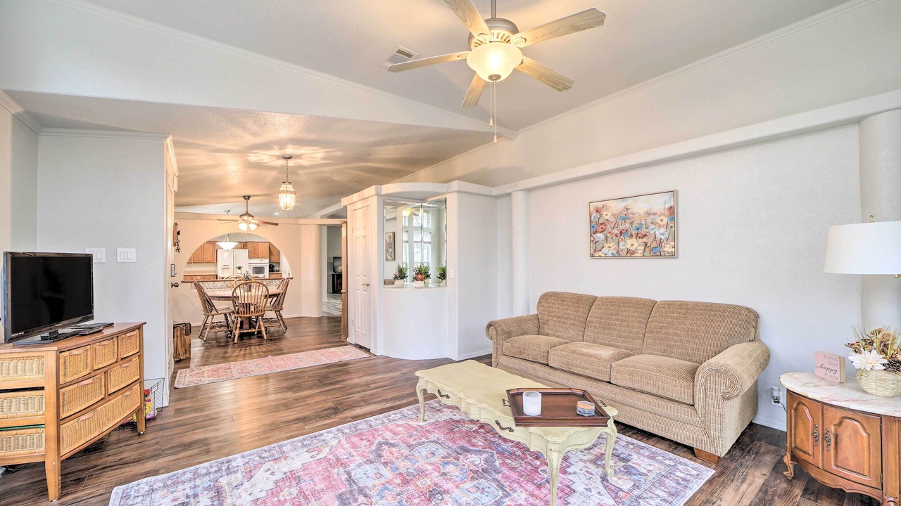 Photo of Livingroom in Eufaula