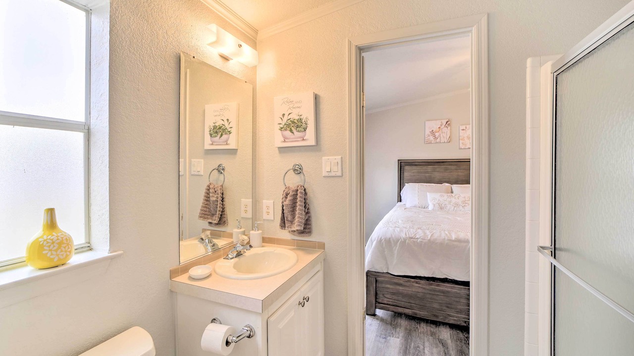 Photo of Bathroom in Eufaula