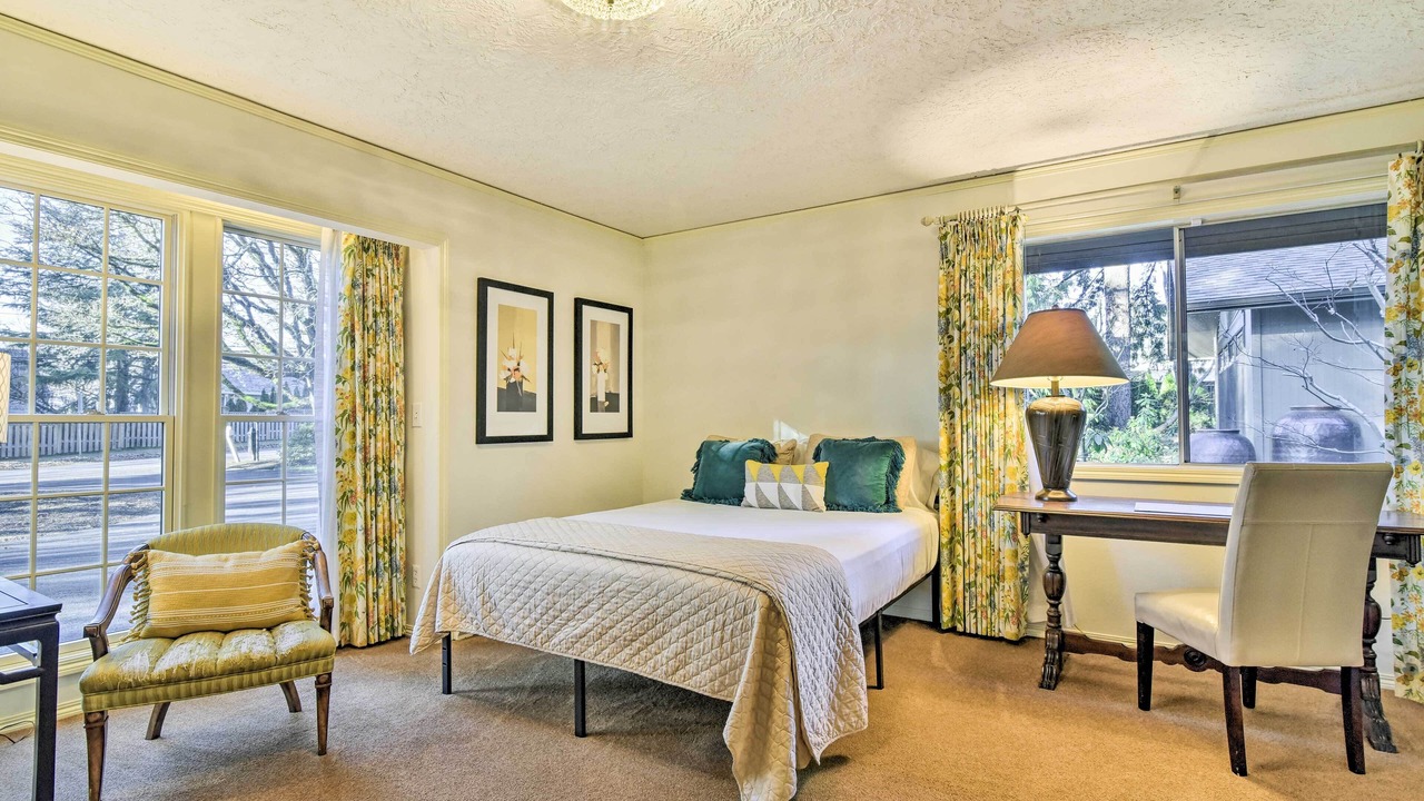 Photo of Bedroom in Hillsboro