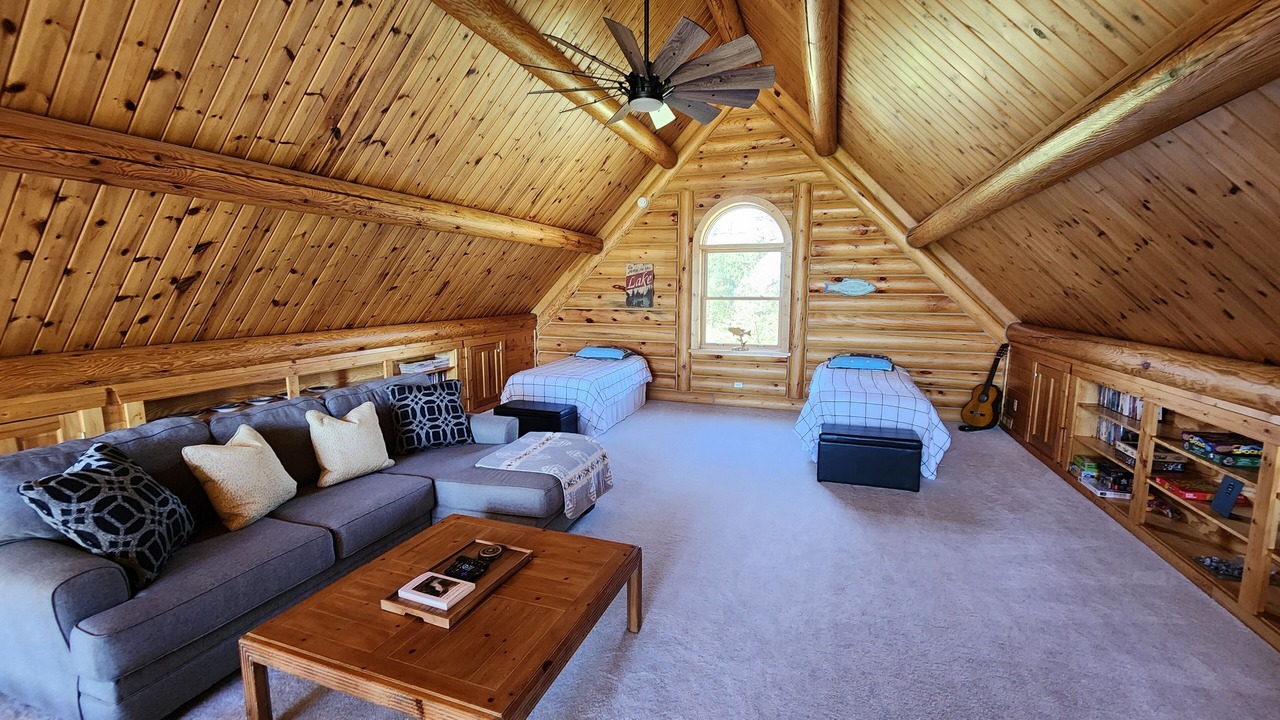 Photo of Livingroom in Piedmont