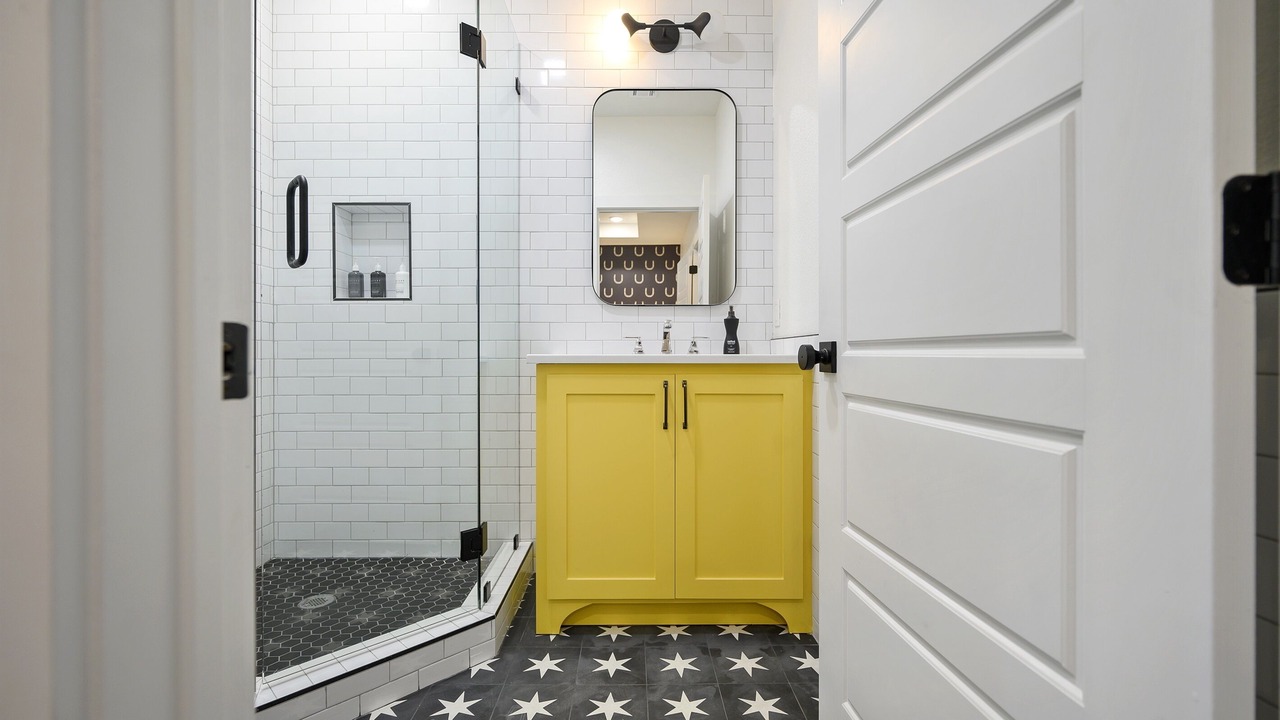 Photo of Bathroom in Hochatown