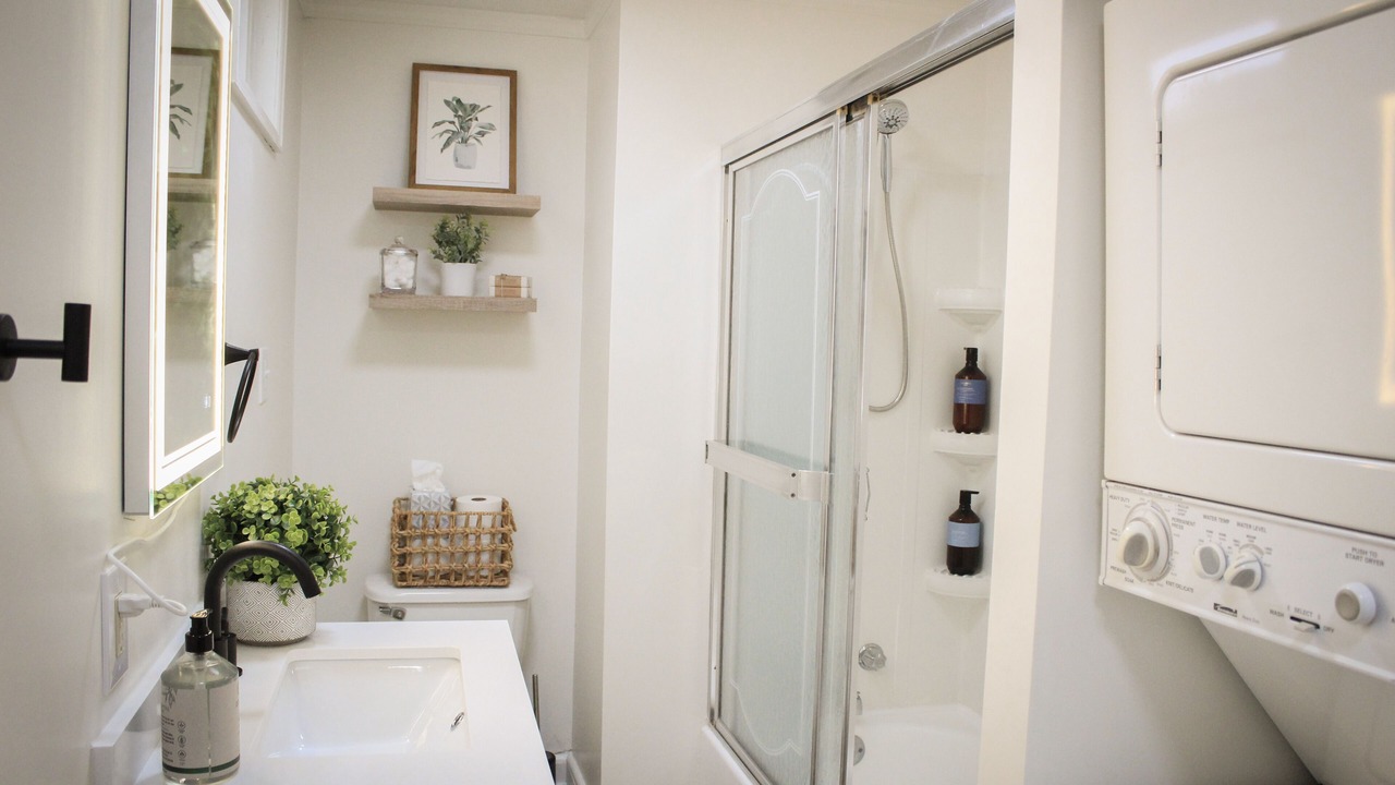Photo of Bathroom in Berea