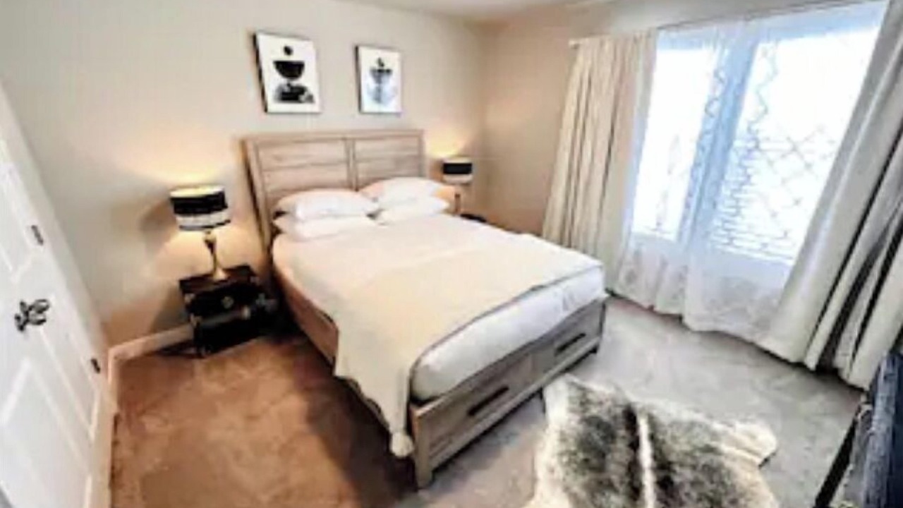 Photo of Bedroom in Newburgh