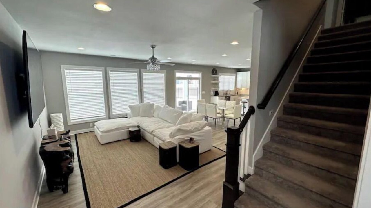 Photo of Livingroom in Newburgh