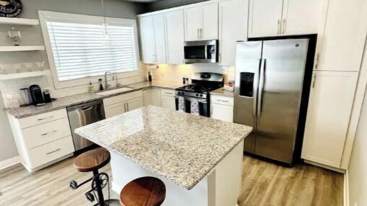 Photo of Kitchen in Newburgh