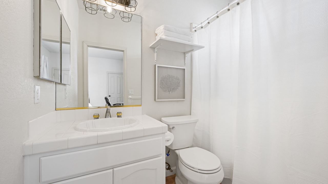 Photo of Bathroom in Vista