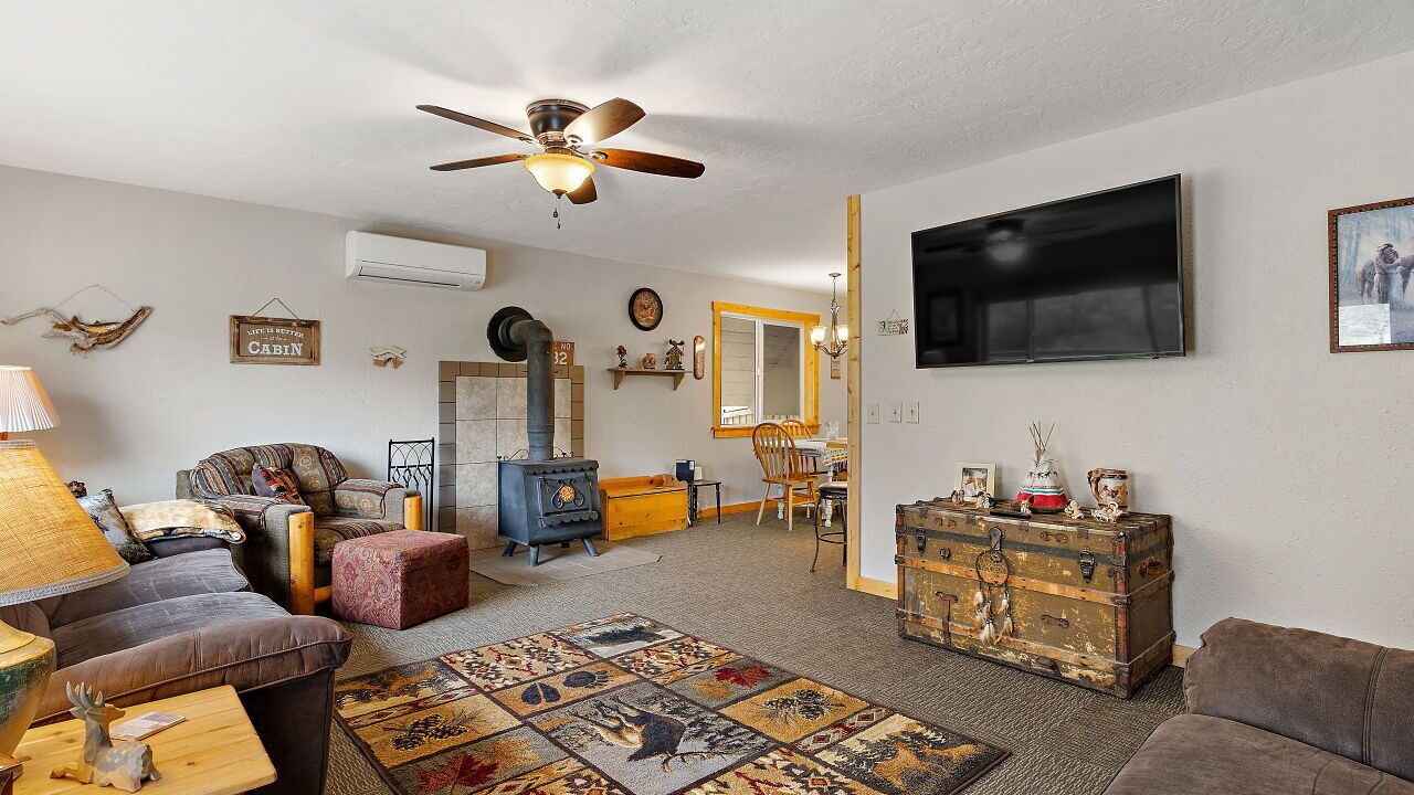 Photo of Livingroom in Riggins