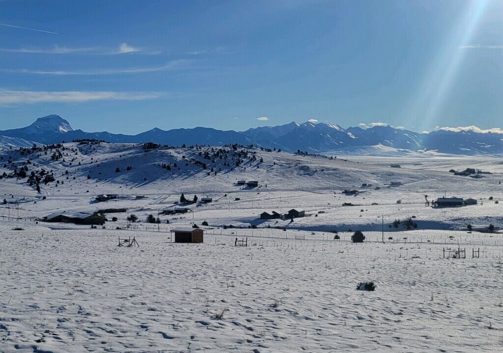 Photo of Outdoor in Shining Mountains