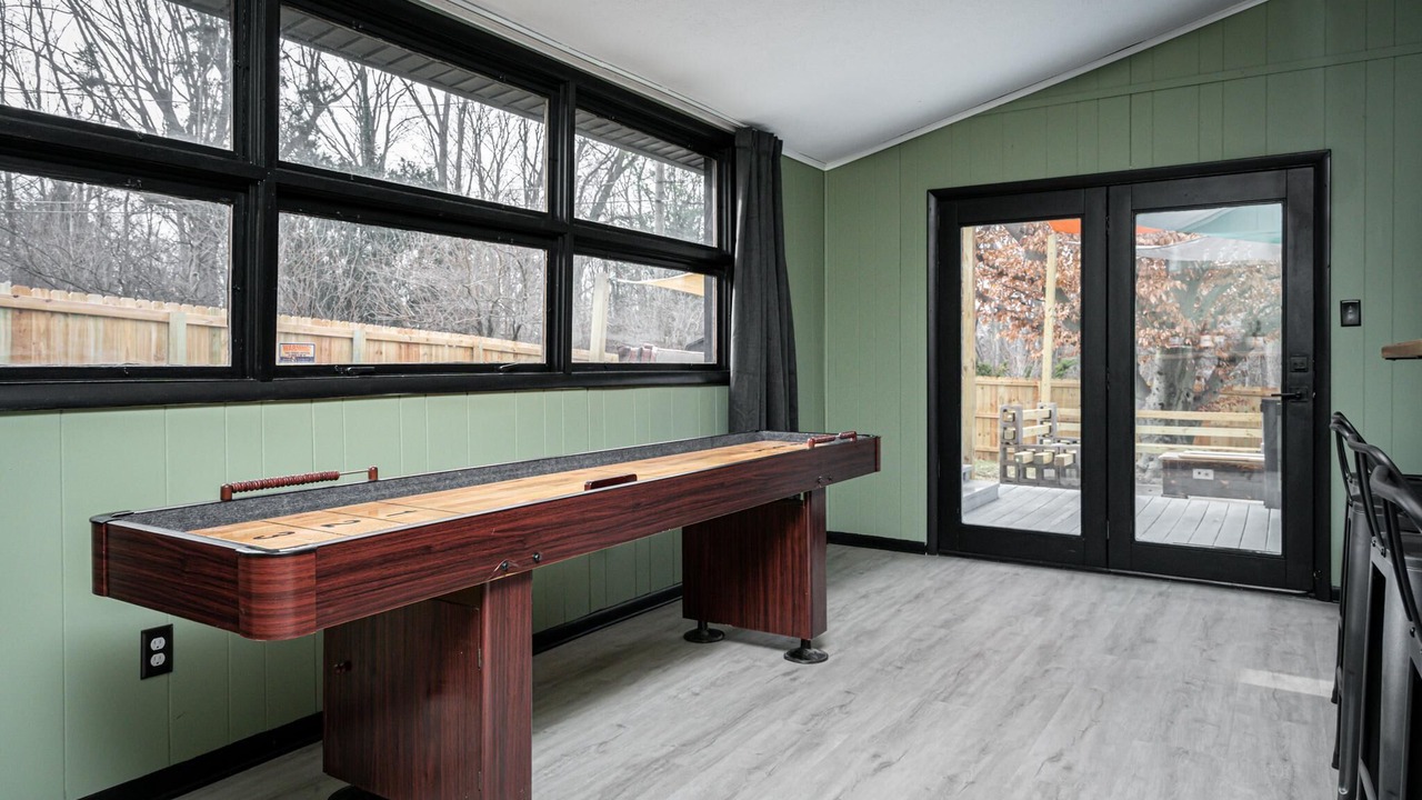Photo of Bedroom in Lawrence