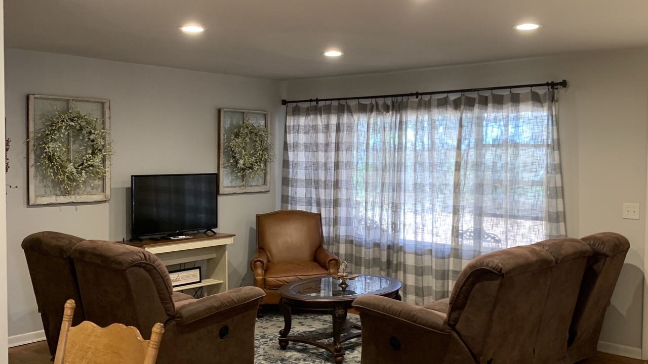 Photo of Livingroom in Tahlequah