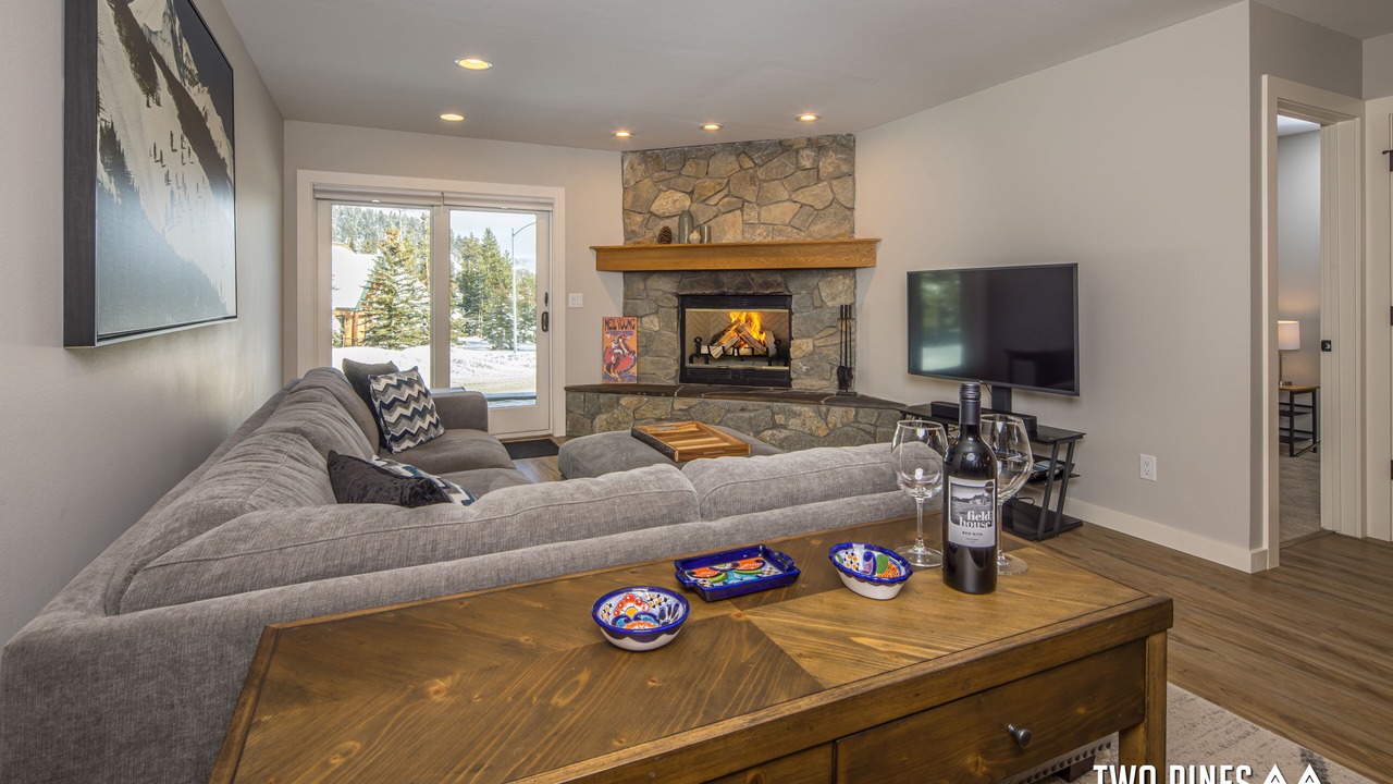 Photo of Livingroom in Big Horn
