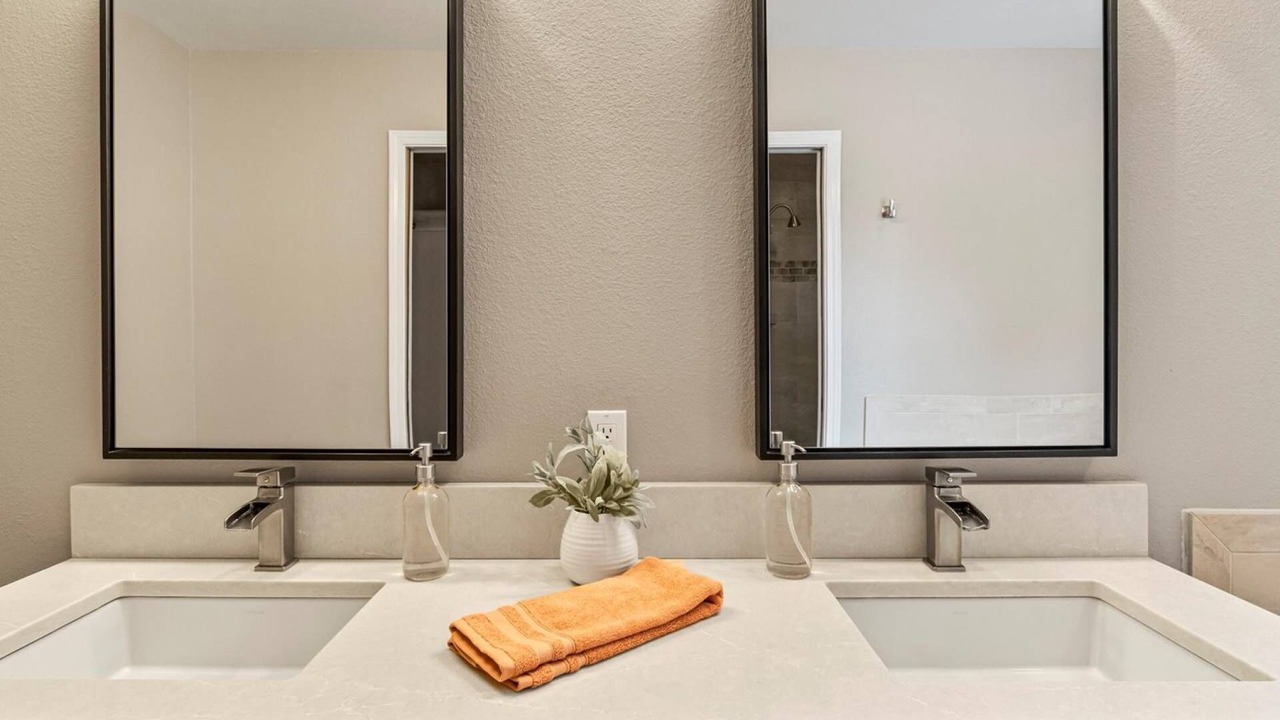 Photo of Bathroom in East End