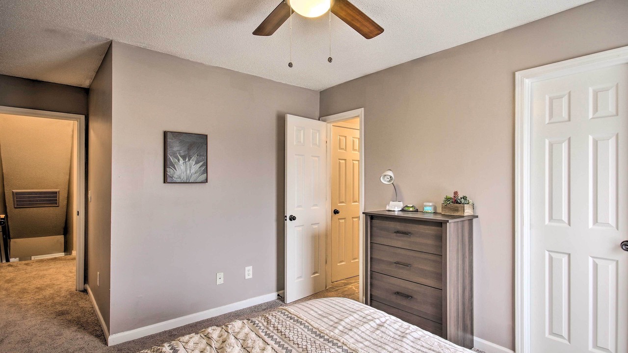 Photo of Bedroom in Lake Carolina