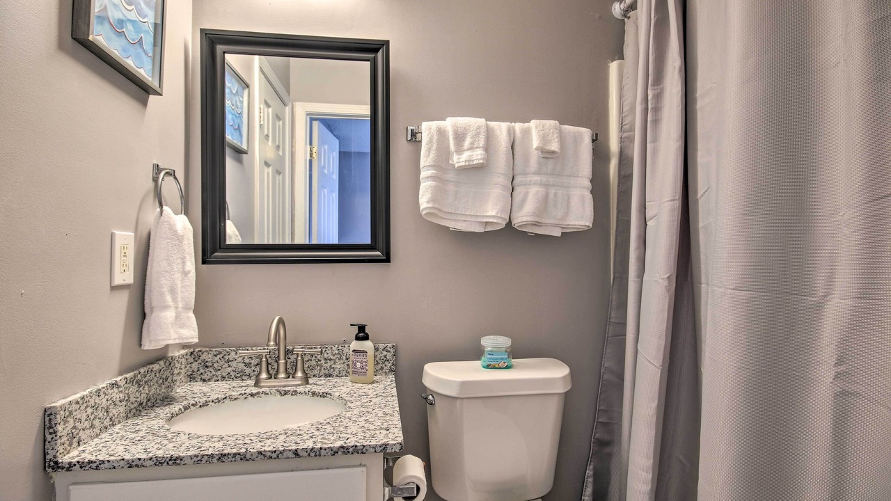 Photo of Bathroom in Lake Carolina