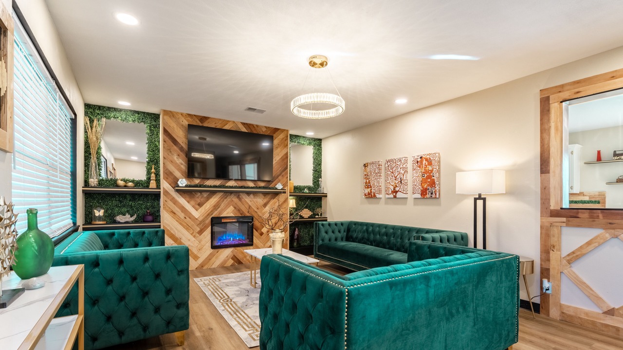 Photo of Livingroom in Springdale