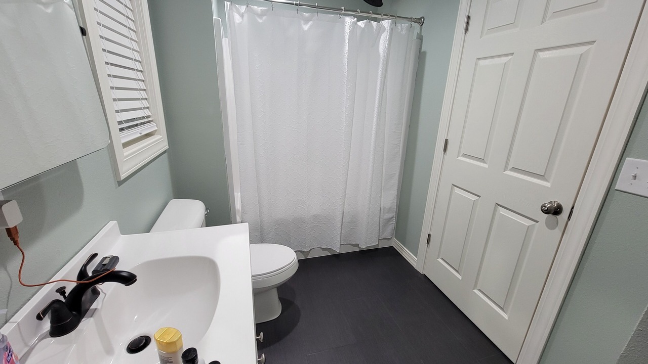 Photo of Bathroom in Gore