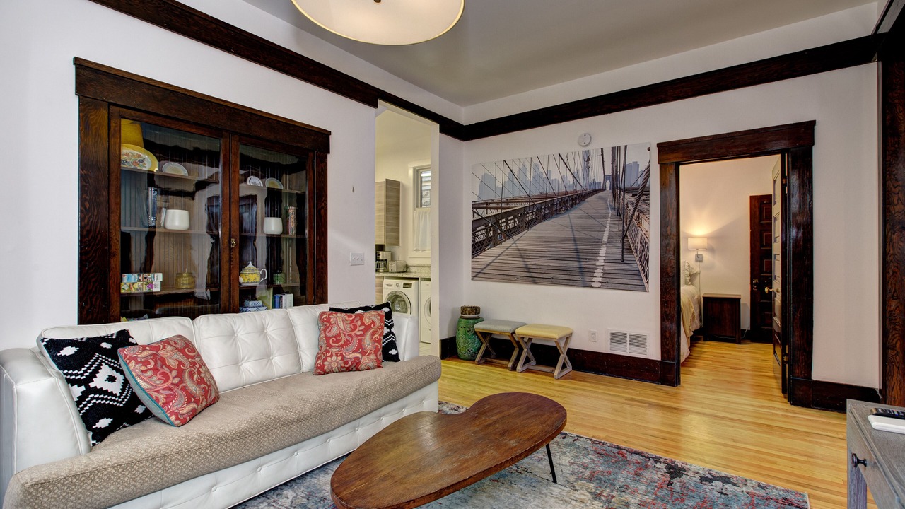 Photo of Livingroom in North End