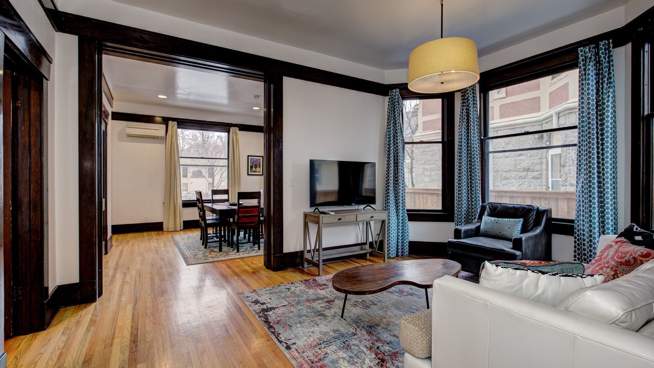 Photo of Livingroom in North End