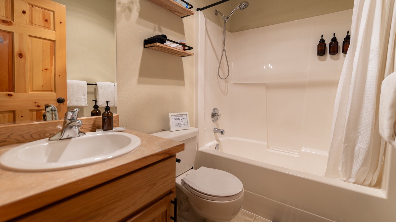 Photo of Bathroom in Skykomish