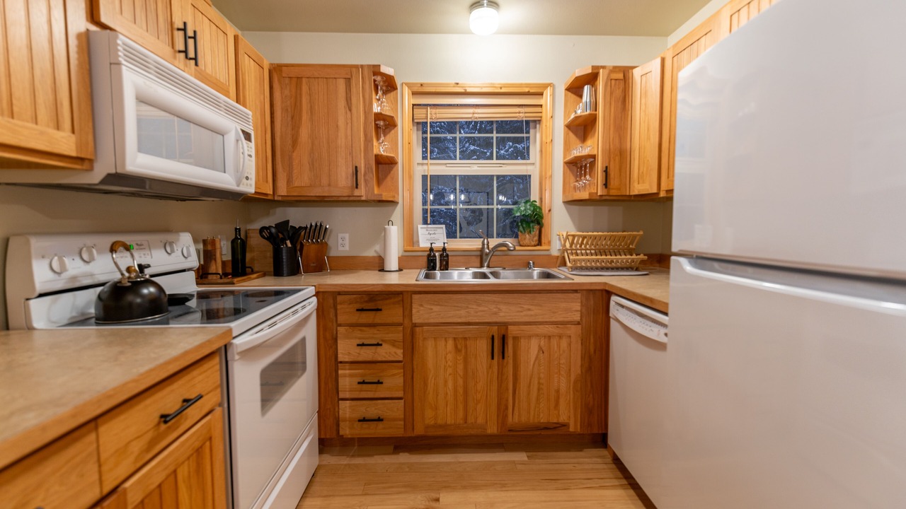 Photo of Kitchen in Skykomish