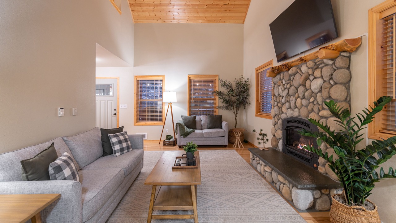 Photo of Livingroom in Skykomish