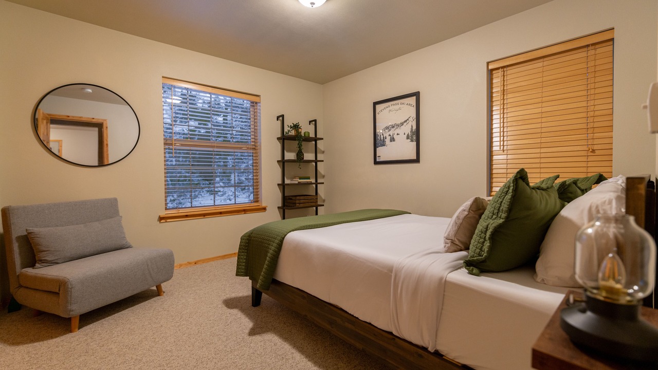 Photo of Bedroom in Skykomish