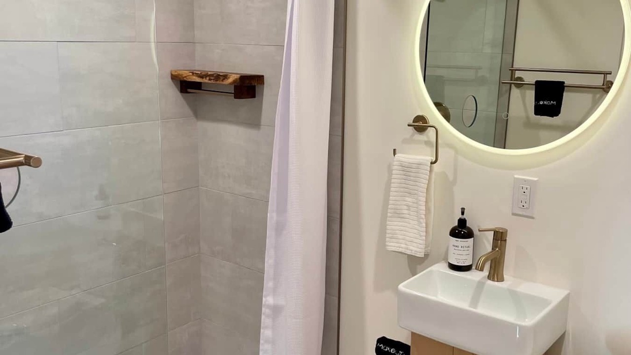 Photo of Bathroom in Joseph