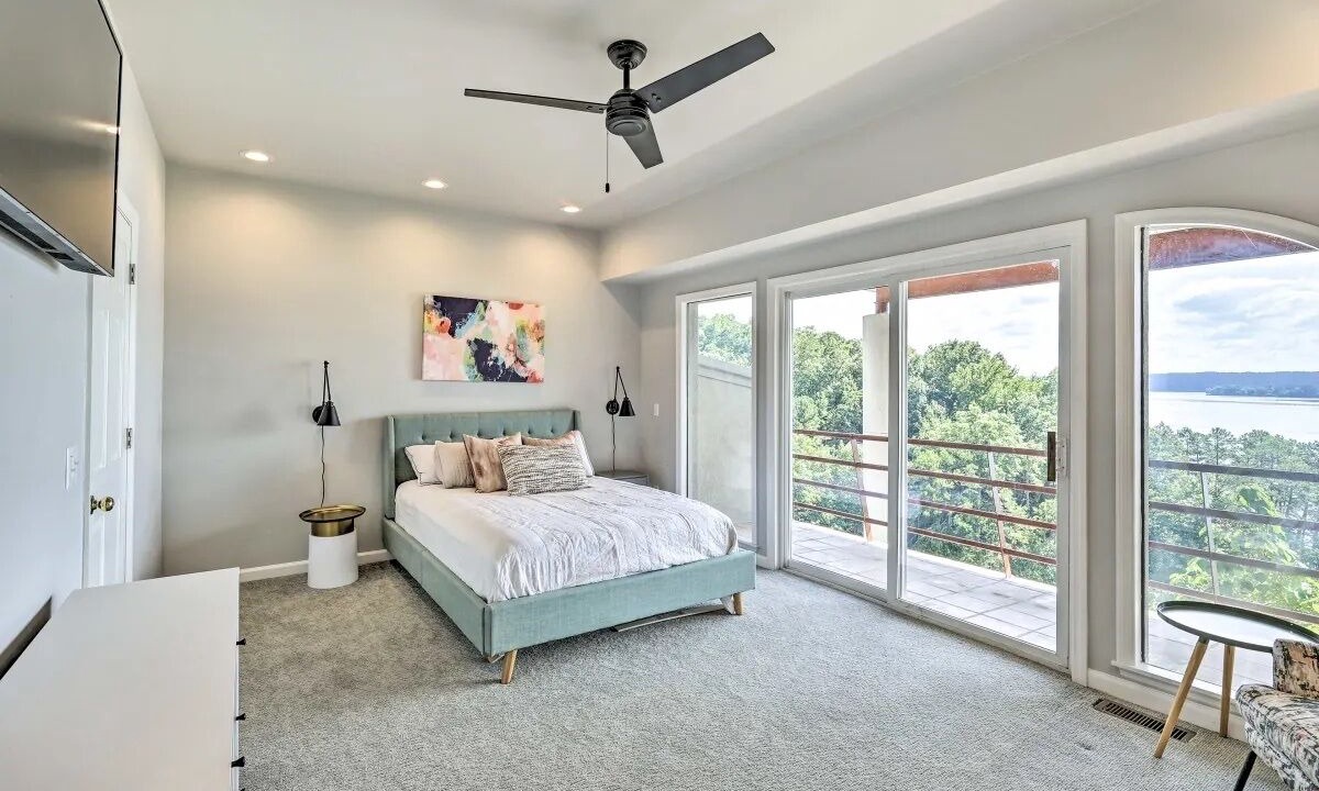 Photo of Bedroom in Counce