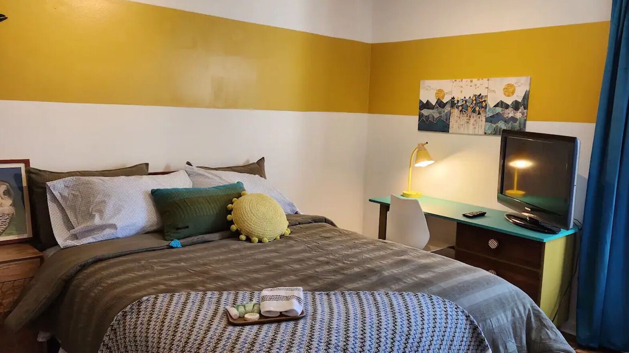 Photo of Bedroom in India Hook
