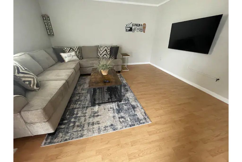 Photo of Livingroom in Norwalk