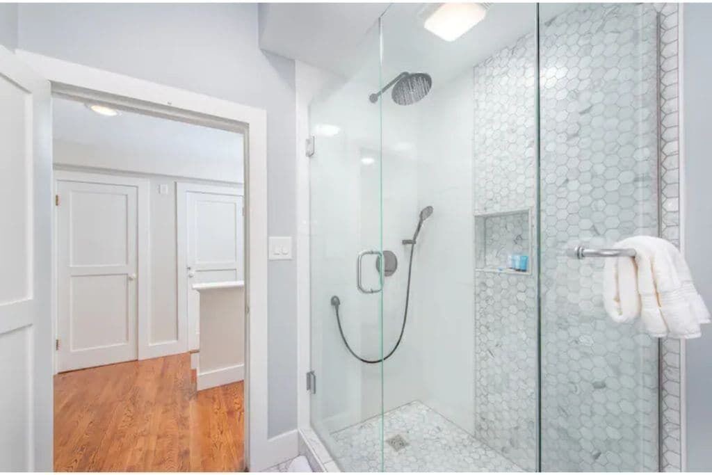 Photo of Bathroom in Mount Vernon