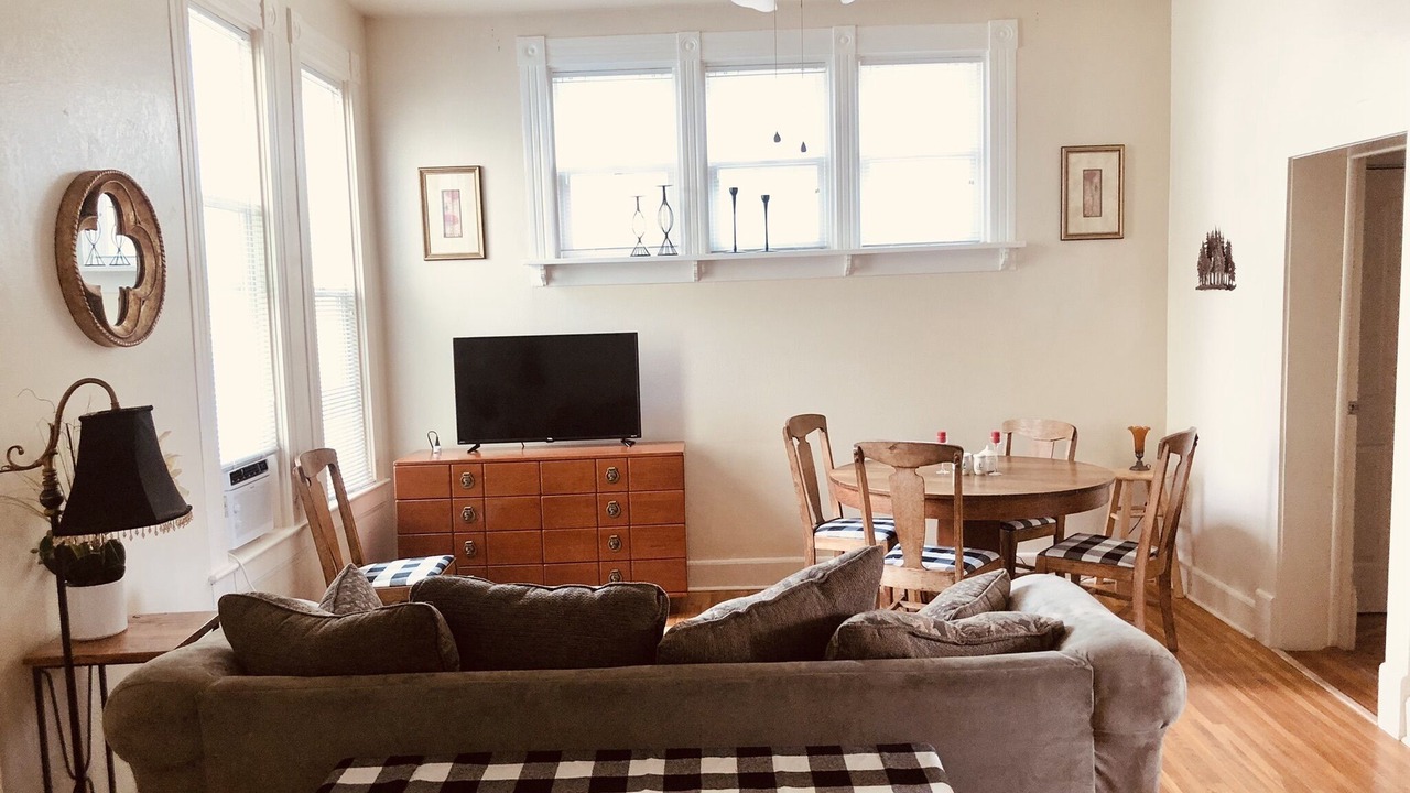 Photo of Livingroom in Livingston